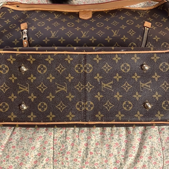 Louis Vuitton Overnight Bag - Picture 6 of 9